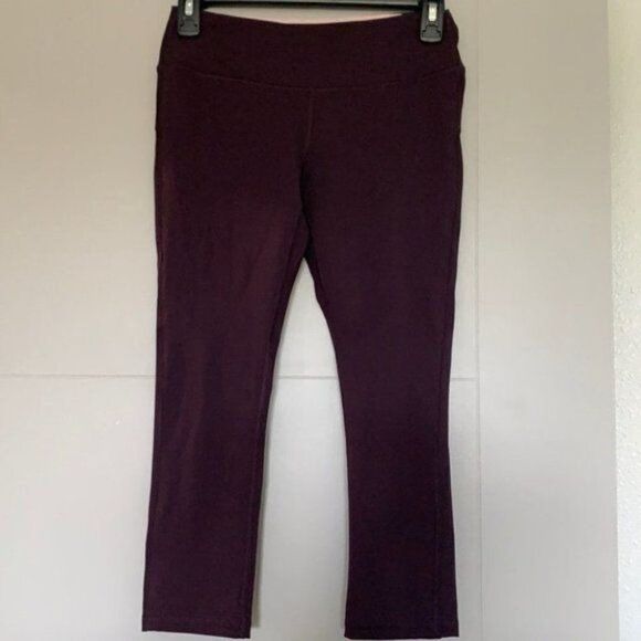 Marika Deep Purple Sport Capri Leggings Size S - Picture 1 of 5